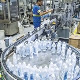 Fábrica Da Ypê Abre Vagas Para Homens E Mulheres Em Salto Para Diversas Escolaridades