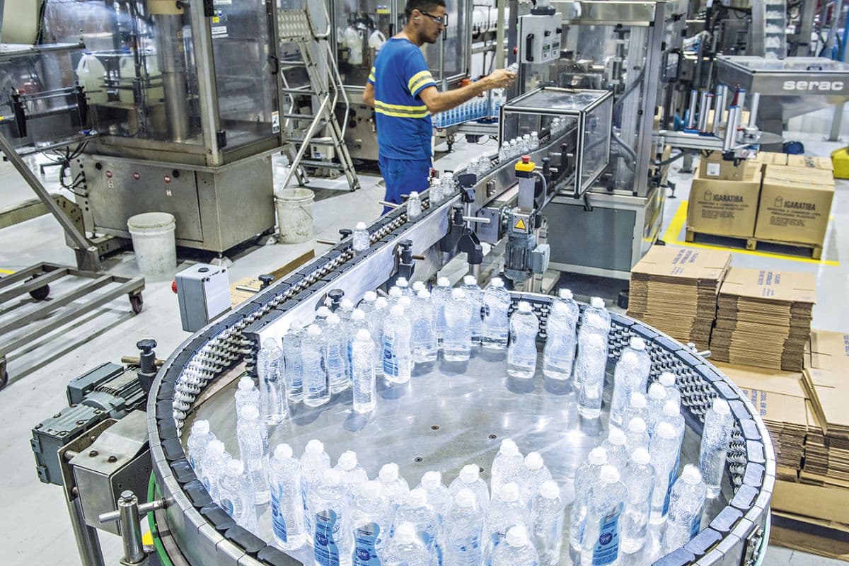 Fábrica Da Ypê Abre Vagas Para Homens E Mulheres Em Salto Para Diversas Escolaridades