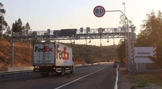 Não Pagar Pedágio Free Flow Gera Multa De R$ 195 E Restrição No Licenciamento