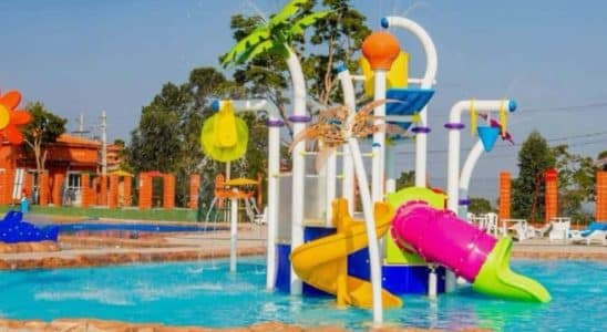Parque Aquático Acqua Show Abre Vaga Para Auxiliar De Limpeza Em Mairinque