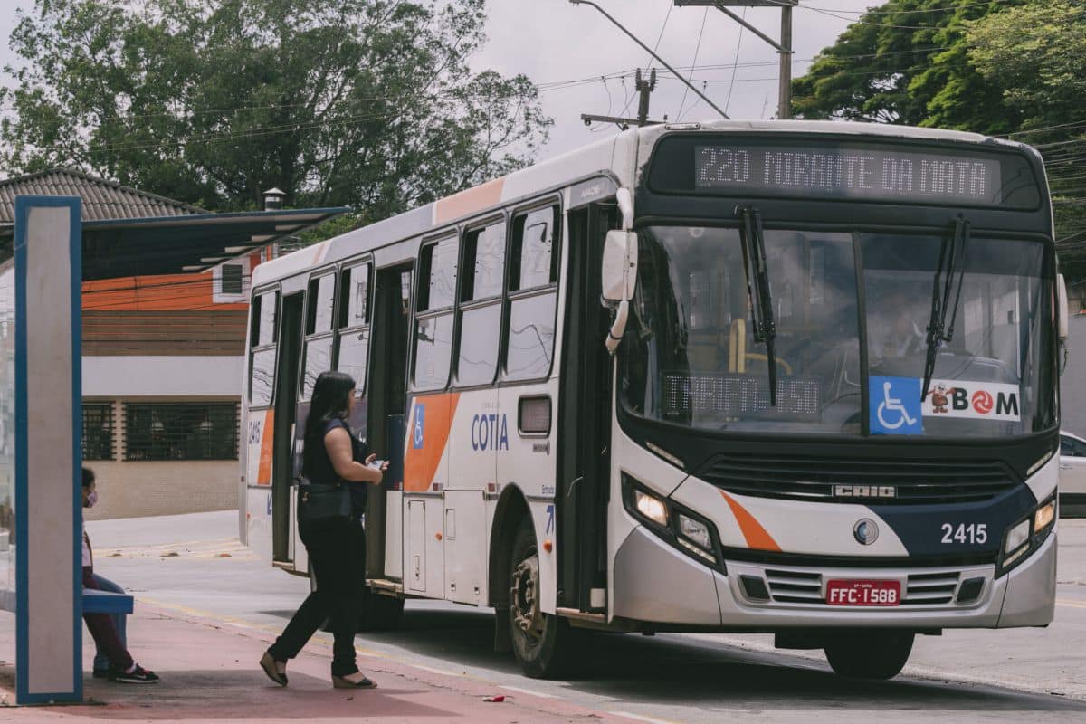 Prefeitura De Cotia Faz Mapeamento Do Transporte Coletivo Na Cidade Até 3 De Outubro