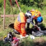 Cachorro Cai Em Poço E Mobiliza Resgate Em Mairinque