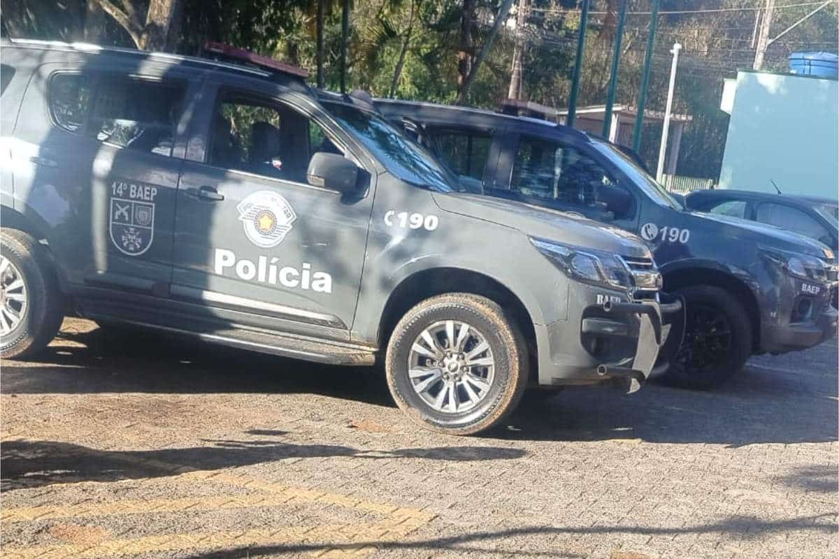 Homem E Adolescente São Atacados Por Rotvailhers Do Baep Em Alumínio