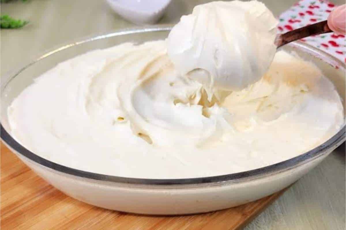 Mousse Branco Cremoso