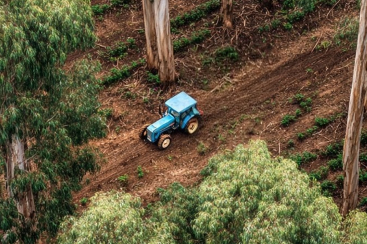 Policia Recupera Trator Furtado Em Salto De Pirapora Usando Tecnologia De Drone