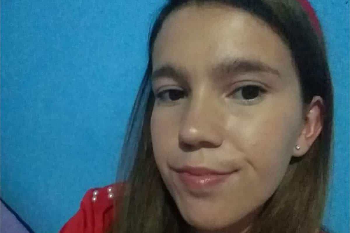 Segue Desaparecida Jovem 23 Anos Moradora De Piedade