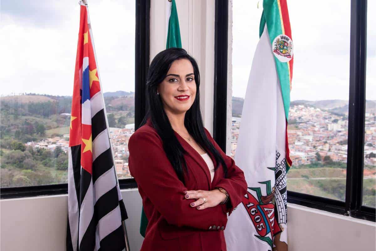 Tse Cassa Candidatura De Lili Aymar E Ex-Prefeita E Vereadora Em Araçariguama