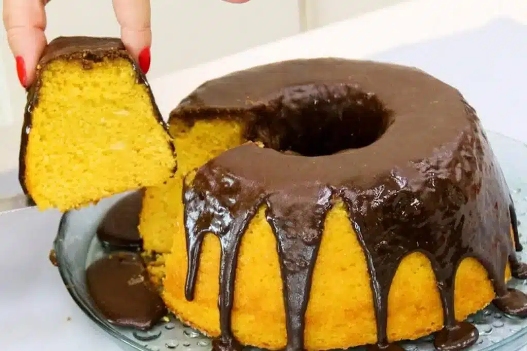 Como Fazer Um Bolo Com Casquinha De Chocolate Fofinho Com Massa Leve 7 Bolo Com Casquinha De Chocolate