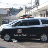 Mãe-Abuso-Escola-Criança