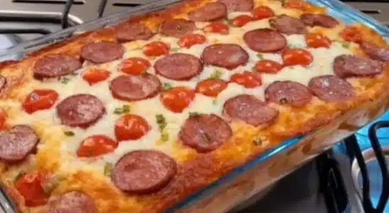 Torta De Calabresa Com Queijo