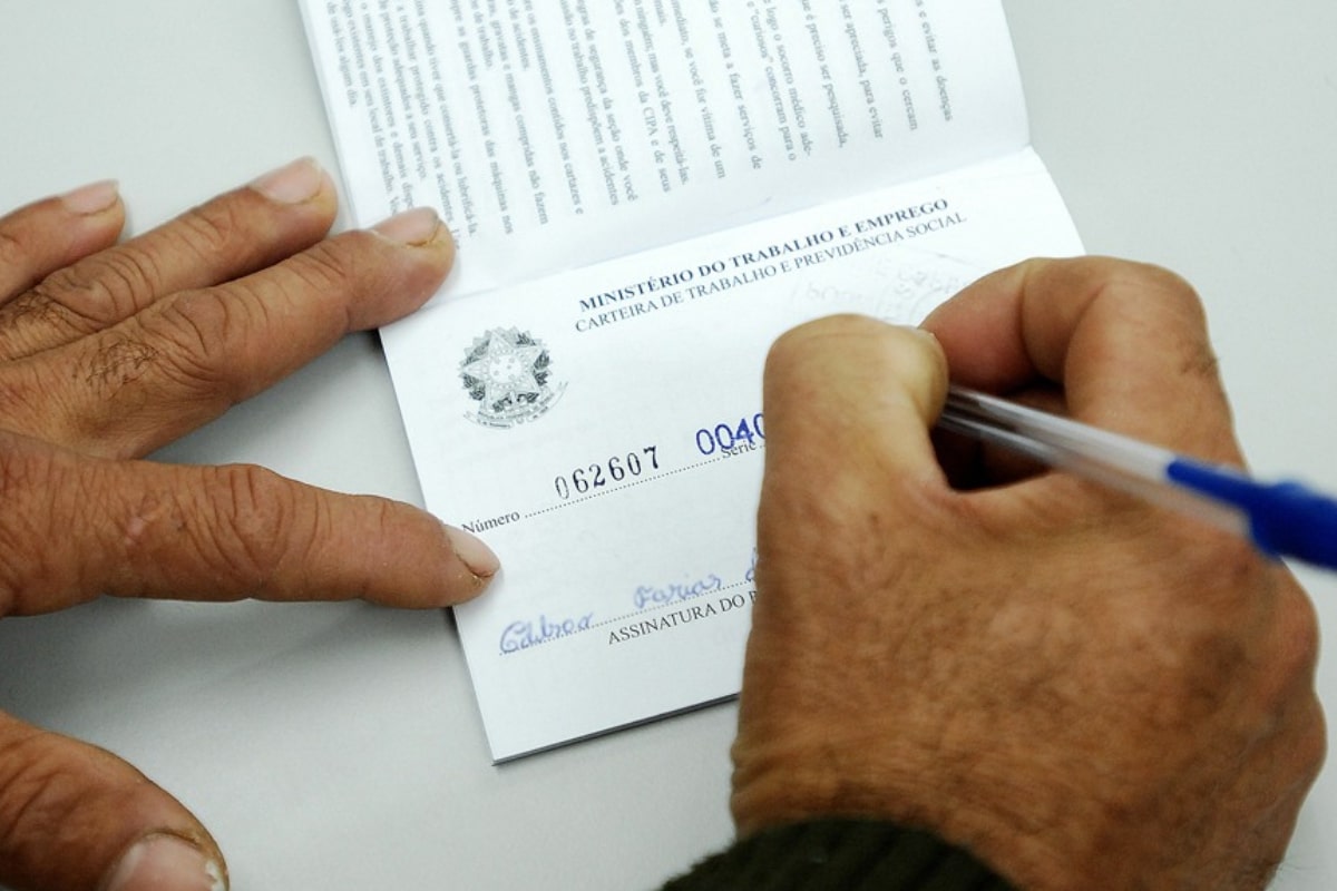 Alerta Trabalhista Demissão Para Recontratar Como Pj É Fraude, Adverte Advogada Carla Reis