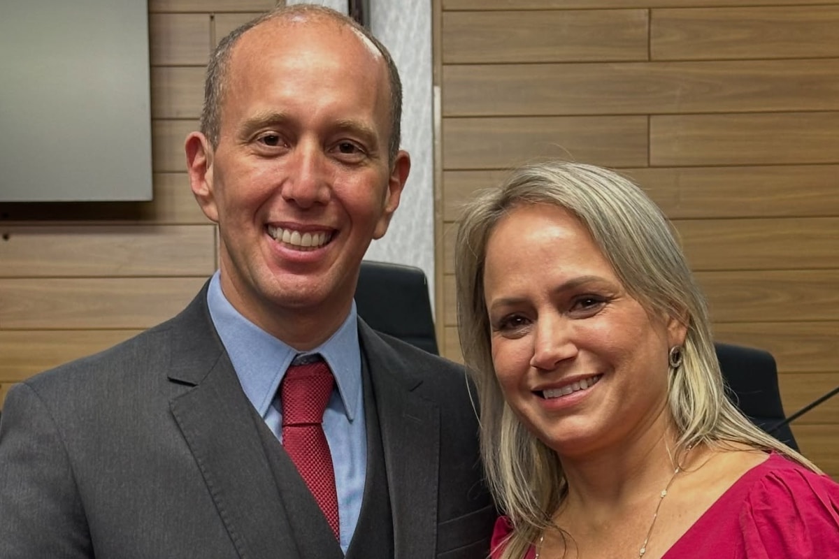 Esposa Do Prefeito Rodrigo Manga Sirlange Maganhato, É Exonerada Do Fundo Social