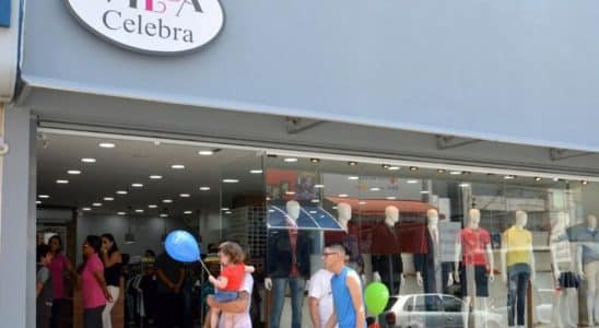 Loja Villa Celebra Abre Vagas De Vendas E Caixa Para São Roque, Ibiúna E Salto