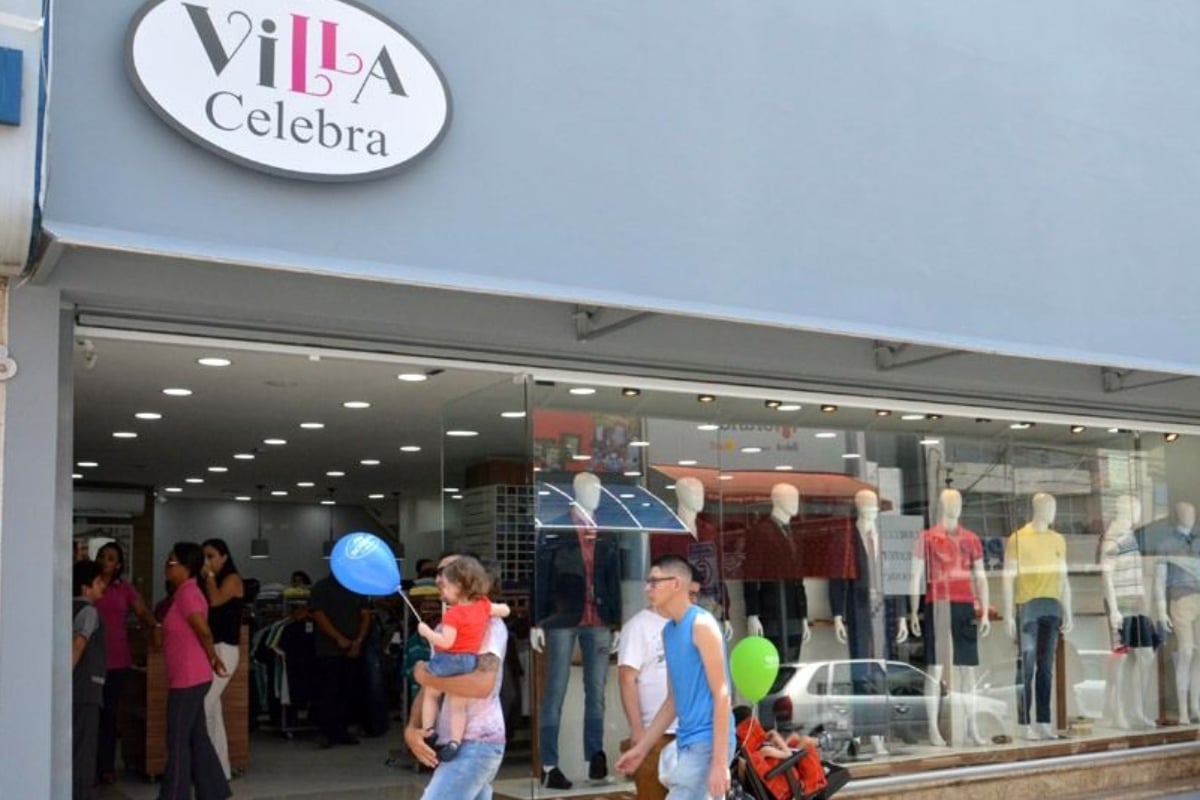 Loja Villa Celebra Abre Vagas De Vendas E Caixa Para São Roque, Ibiúna E Salto