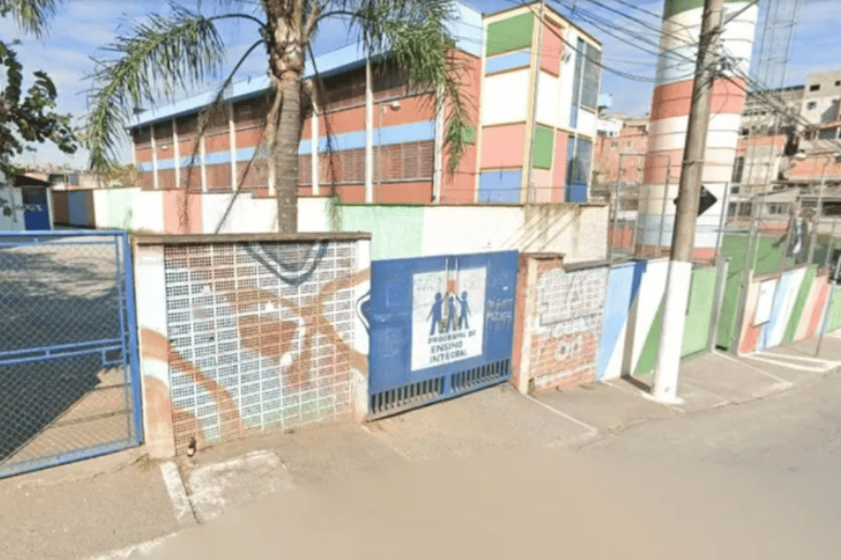 Escola Em So Paulo Menor Apreendido Por Intoxicar 1762199198238