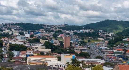 25 Mil Casas Estão Sem Energia Elétrica Em Cotia Chuva Com Vendaval