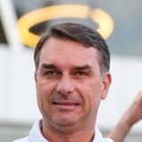 Bolsonaro Escreve Carta Confirmando Que Filho, Flávio Bolsonaro, Será Pré-Candidato A Presidente