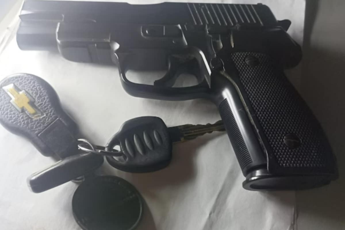 Homem É Preso Em Cotia Por Usar Arma De Brinquedo Para Ameaçar E Apavorar Adolescente