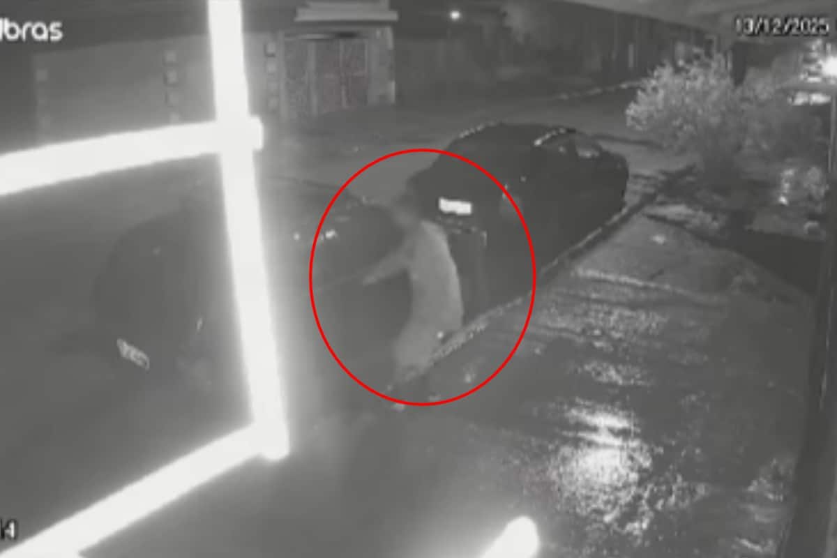 Jovens São Filmados Furtando Carro Durante A Madrugada Em Mairinque