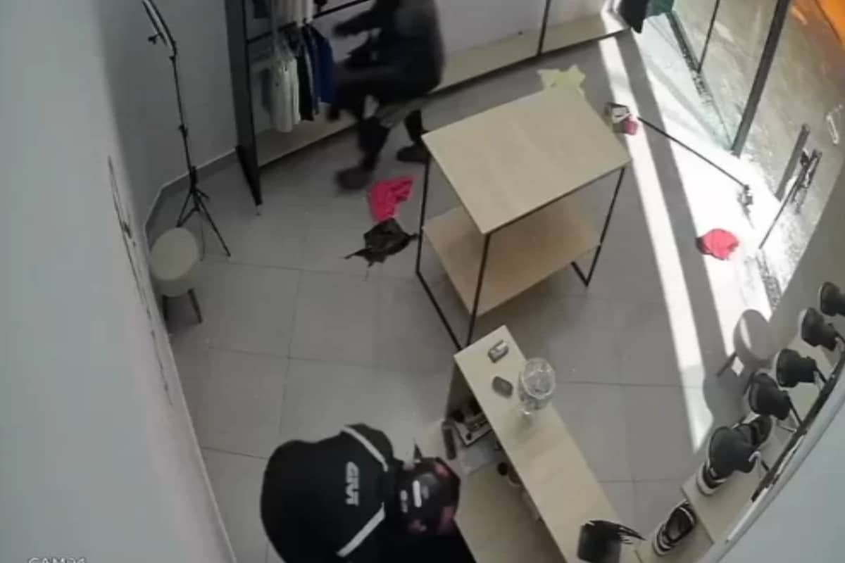 Ladrao Furta Loja De Roupas Em Ribeirao Preto E Causa Prejuizo De R 15 Mil