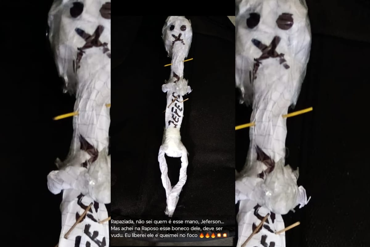 Motoboy Encontra Boneco De Vodu Na Raposo Tavares E Leva Embora