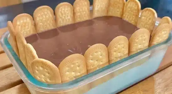 Sobremesa Cremosa Na Travessa Com Bolacha, Fácil De Fazer, Perfeita Para Qualquer Dia 2 Sobremesa Cremosa Na Travessa