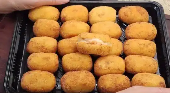 Croquete De Camarão Crocante Para Servir Como Petisco 6 Croquete De Camarão