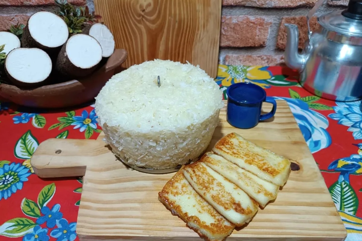 Cuscuz De Mandioca Com Coco