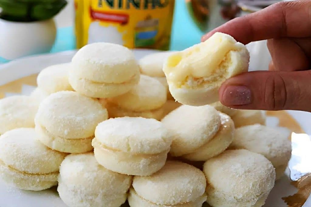 Biscoitinhos De Leite Ninho Recheados
