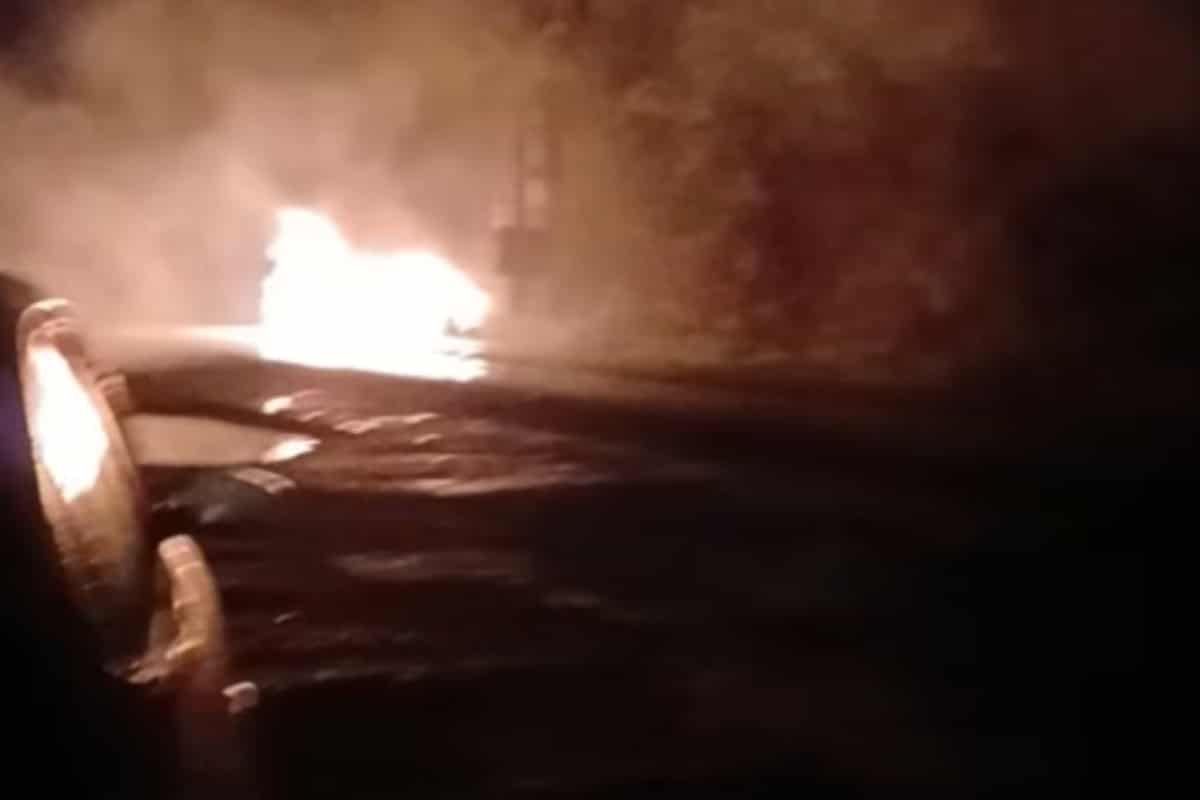 Carro Pega Fogo Em Estrada De Mairinque E Moradores Aguardam 1 Hora Por Bombeiros