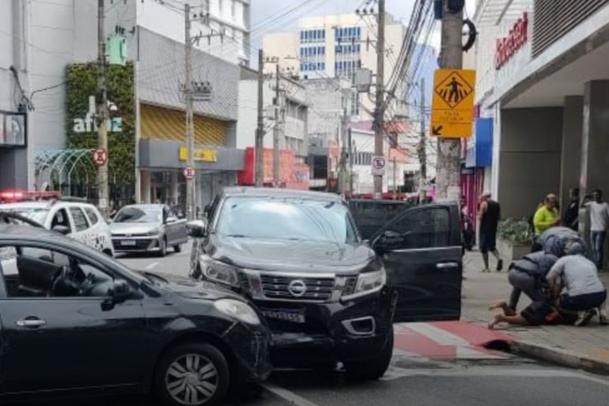 Ladrão Atrapalhado Furta Caminhonete Em Sorocaba, Sai Na Contramão, Bate E Acaba Preso