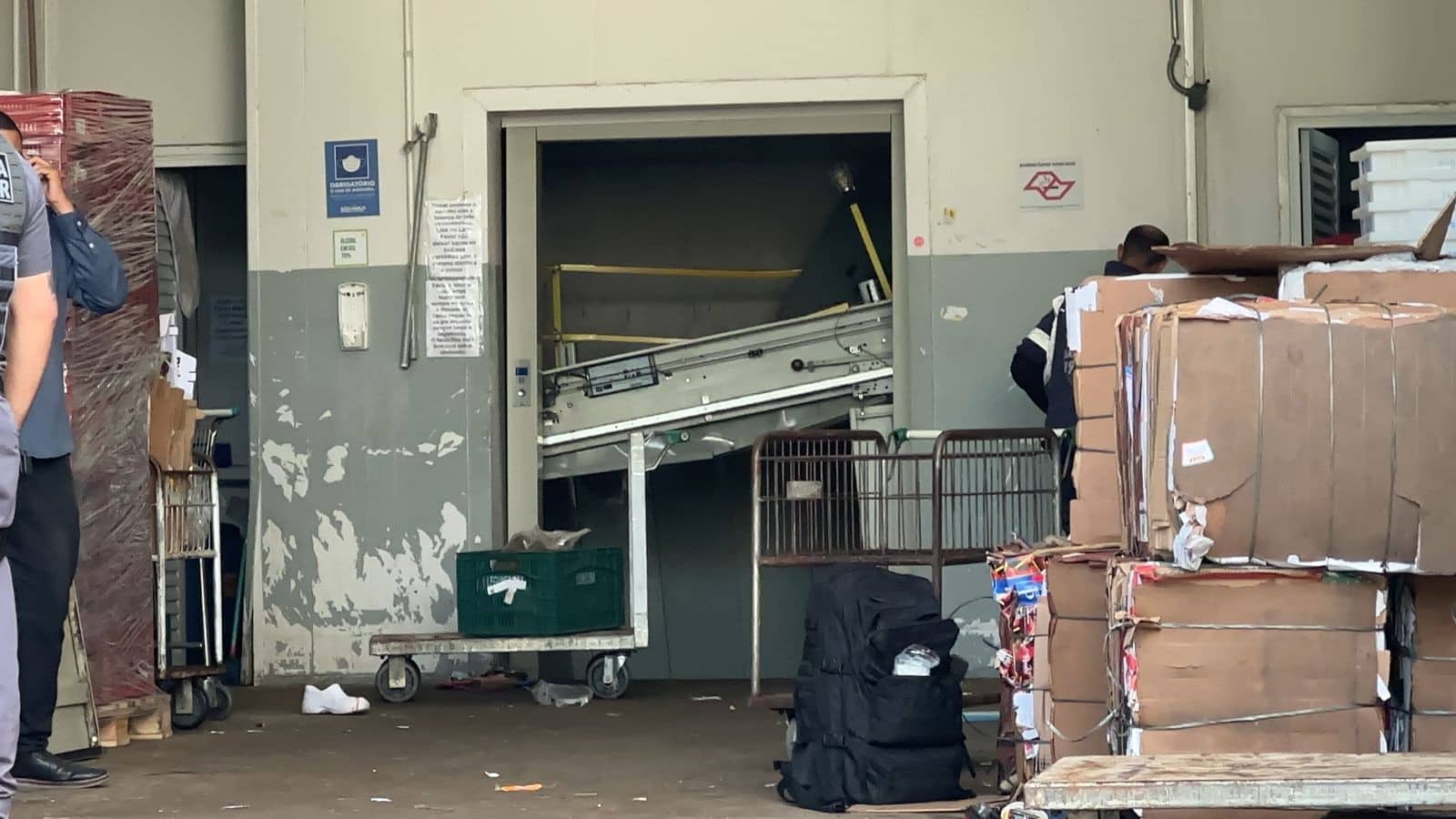 Queda De Elevador Em Mercado De Sorocaba Deixa Qua 1767971753435