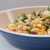 Saladas Tropicais: Receitas Refrescantes Para Combater O Calor 2 Saladas Tropicais Receitas Refrescantes Para Comba 1768075150218