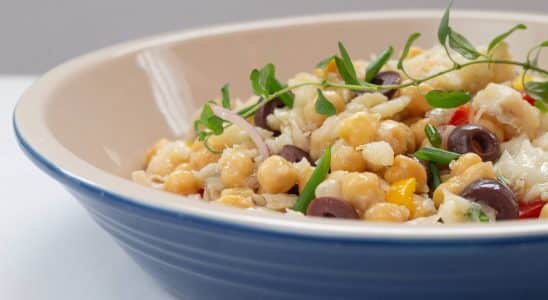 Saladas Tropicais Receitas Refrescantes Para Comba 1768075150218