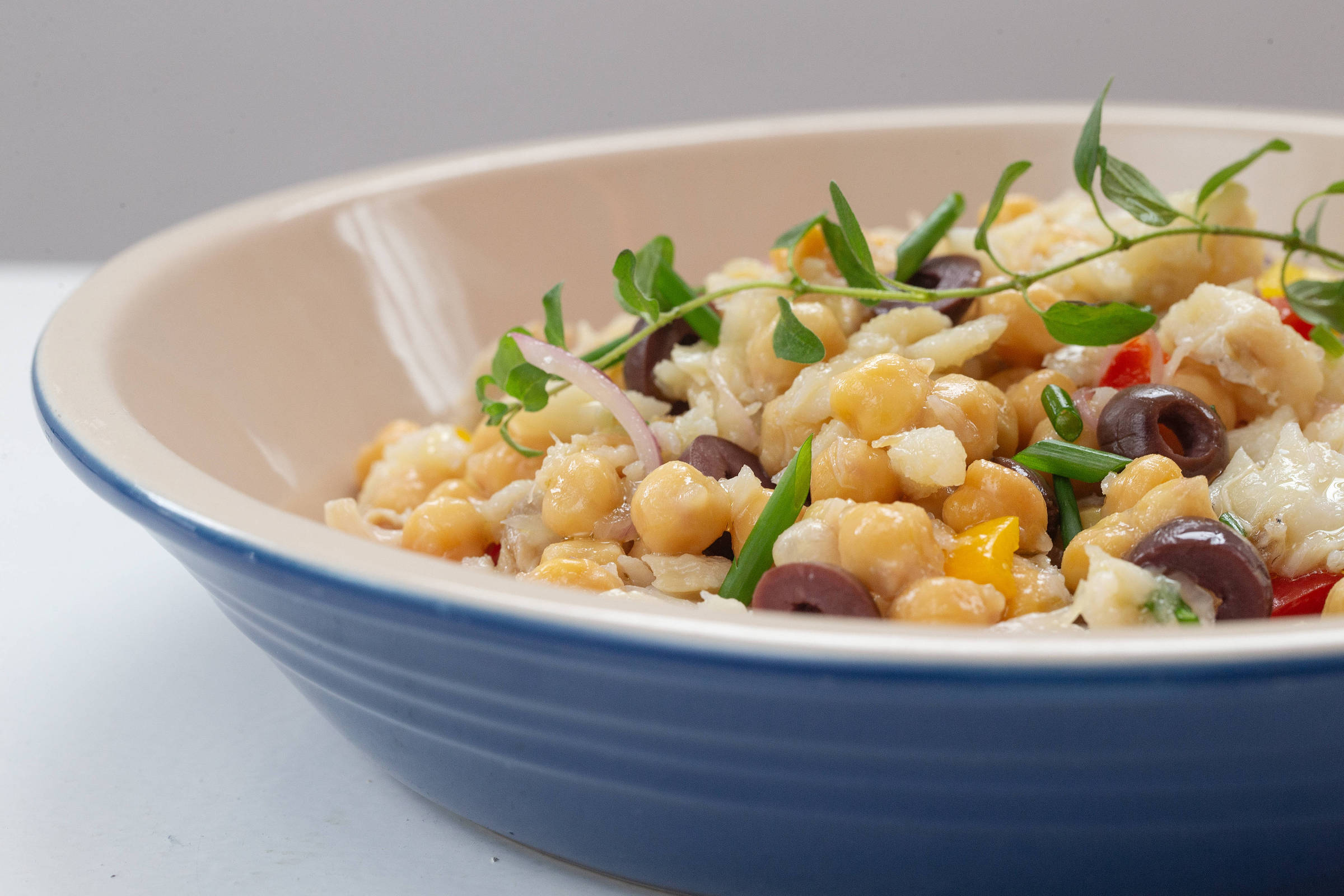 Saladas Tropicais Receitas Refrescantes Para Comba 1768075150218