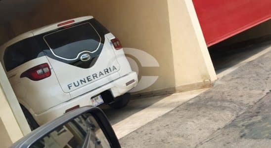 Carro Funerário É Visto Em Motel E Causa Comentários Diversos