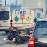Caminhão-Tanque Arrasta Moto Em Mairinque E Imagem Chama Atenção