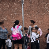 Falta De Abrigo Em Ponto De Ônibus Escolar Gera Revolta Em Pais E Alunos Em Mairinque