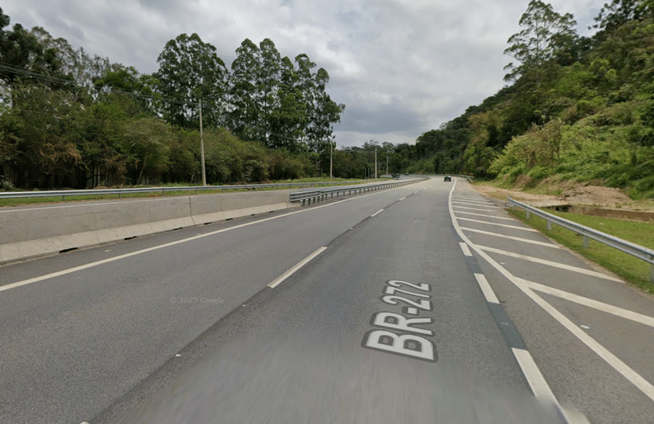 Homem E Encontrado Atropelado No Meio Da Raposo Tavares Em Aluminio