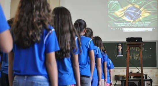 Hino Nacional Volta A Ser Obrigatrio Semanalmente 1773863447750