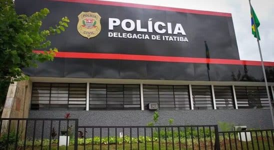 Homem Preso Aps Deixar Filha De 7 Anos Trancada Em 1772466125549