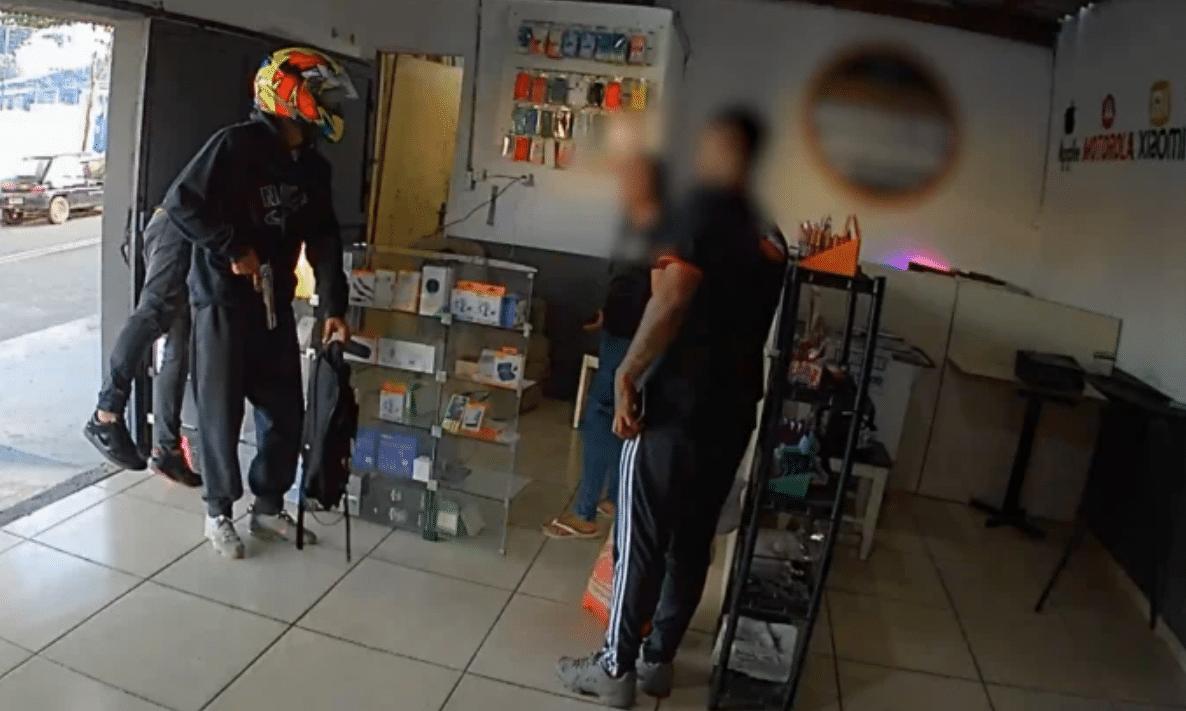 Criminosos Invadem Loja De Celulares Em Campinas E Deixam Prejuizo De R 25 Mil
