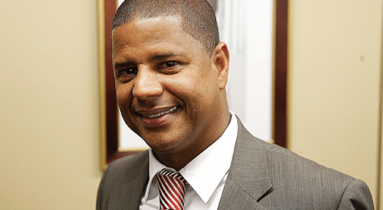 Marcelinho Carioca Denuncia Sumiço De Quase R$ 500 Mil