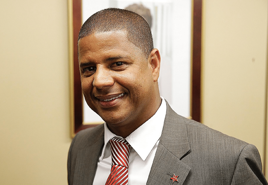 Marcelinho Carioca Denuncia Sumiço De Quase R$ 500 Mil