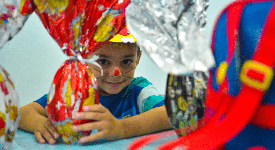 Prefeitura De Araçariguama É Acusada De Desviar Doações Da Cacau Show Para Campanha Eleitoral