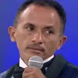 Cantor De Caneta Azul Anuncia Candidatura A Deputa 1775583997238