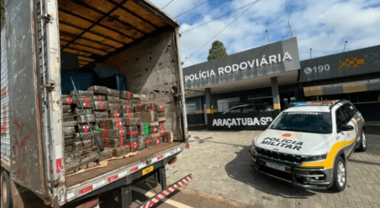 Homem É Preso Com Quase 1,8 Tonelada De Maconha Escondida Em Carga De Colchões