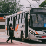 Proposta Na Câmara De Cotia Pede Linha De Ônibus Exclusiva Para Mulheres