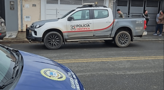 Jovem De 19 Anos Em Abstinência Mata Pai E Madrasta A Facadas E Droga Itens Por Droga Em Salto