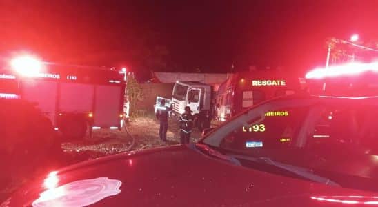 Incêndio Destrói Empresa De Reciclagem Em Mairinque; Dono Suspeita De Crime